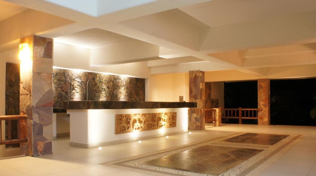 Akan Resort Лос Аяла Екстериор снимка